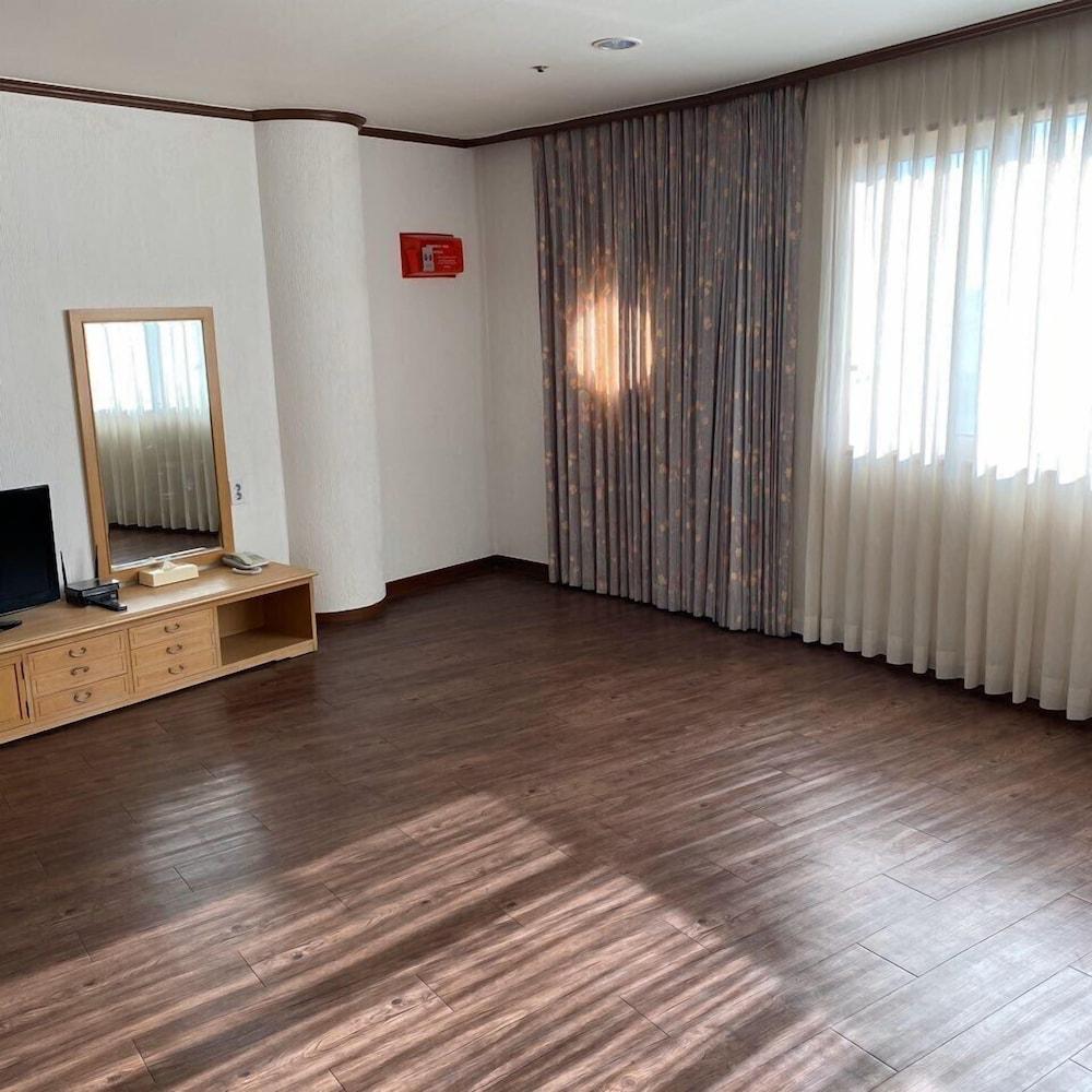 Seorak Pine Resort Sokcho Exterior foto